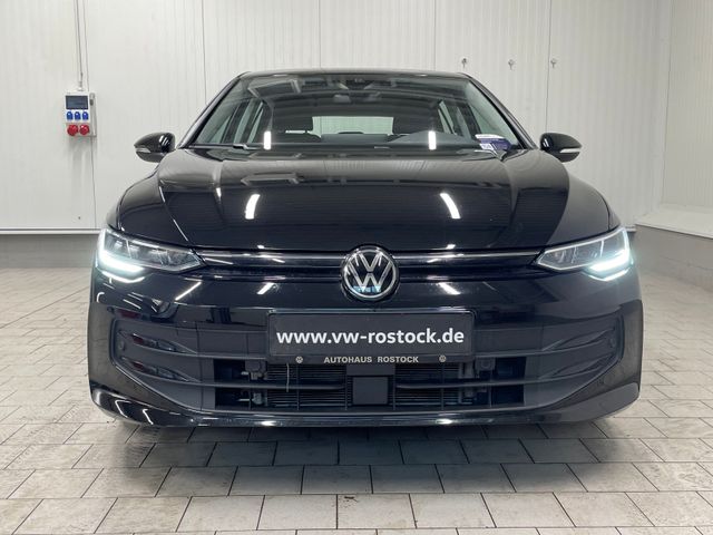 Golf VIII Life 1.5 TSI LED RFK ACC