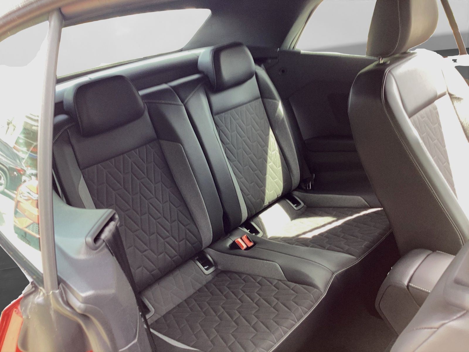Volkswagen T-Roc - Bild 7