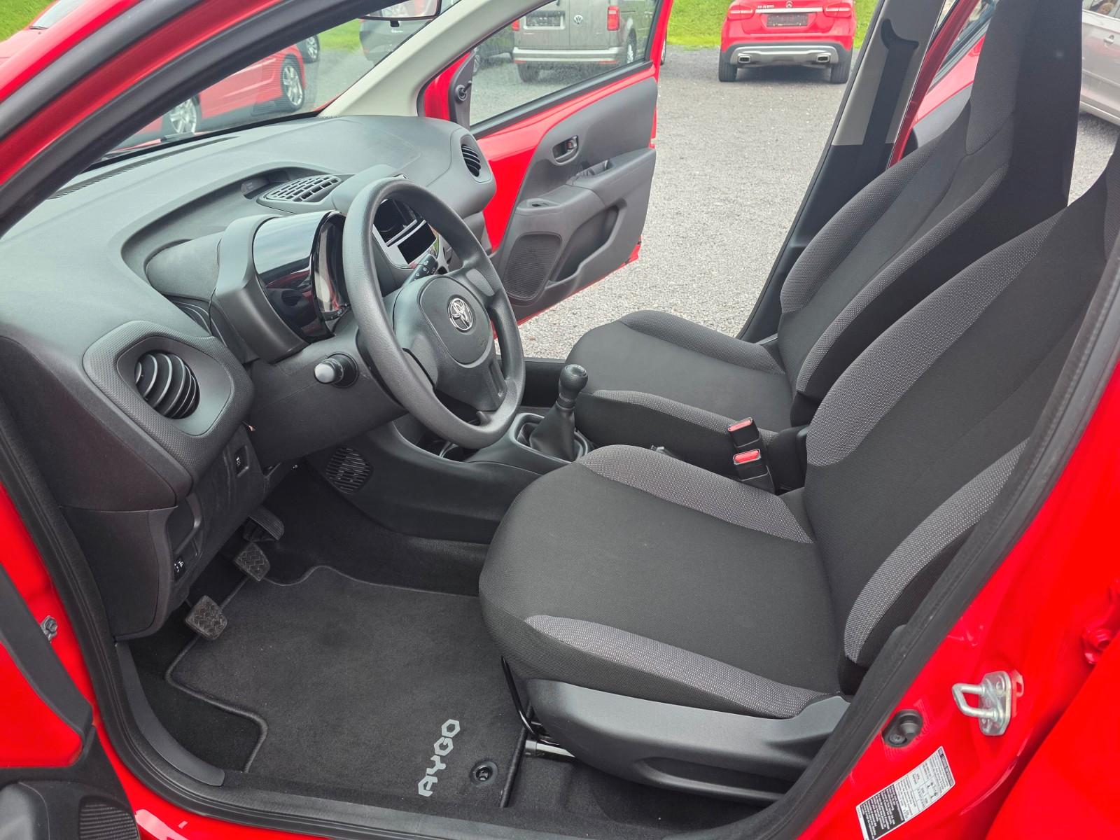 Toyota Aygo AYGO x
