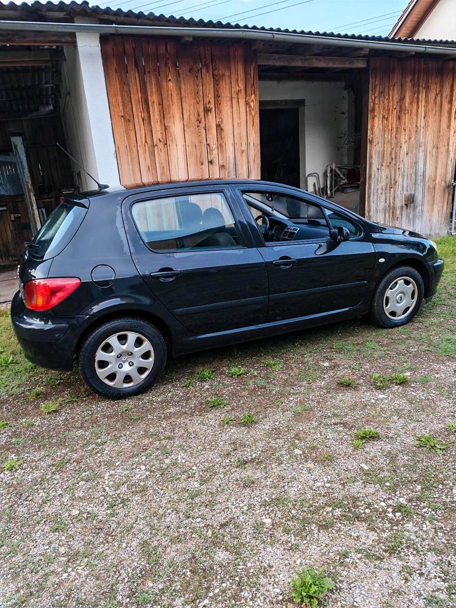 Peugeot 307