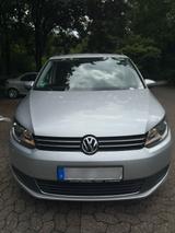 Volkswagen VW Touran 7-Sitzer Nichtraucher-Fahrzeug - mit Benzin-Antrieb: Nichtraucher Fahrzeug