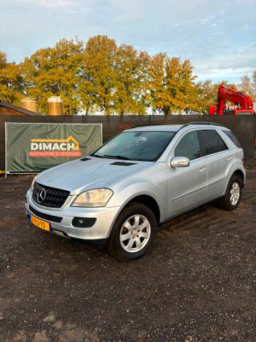 Mercedes-Benz ML 280 CDI 4x4 grijs kenteken young timer trekha