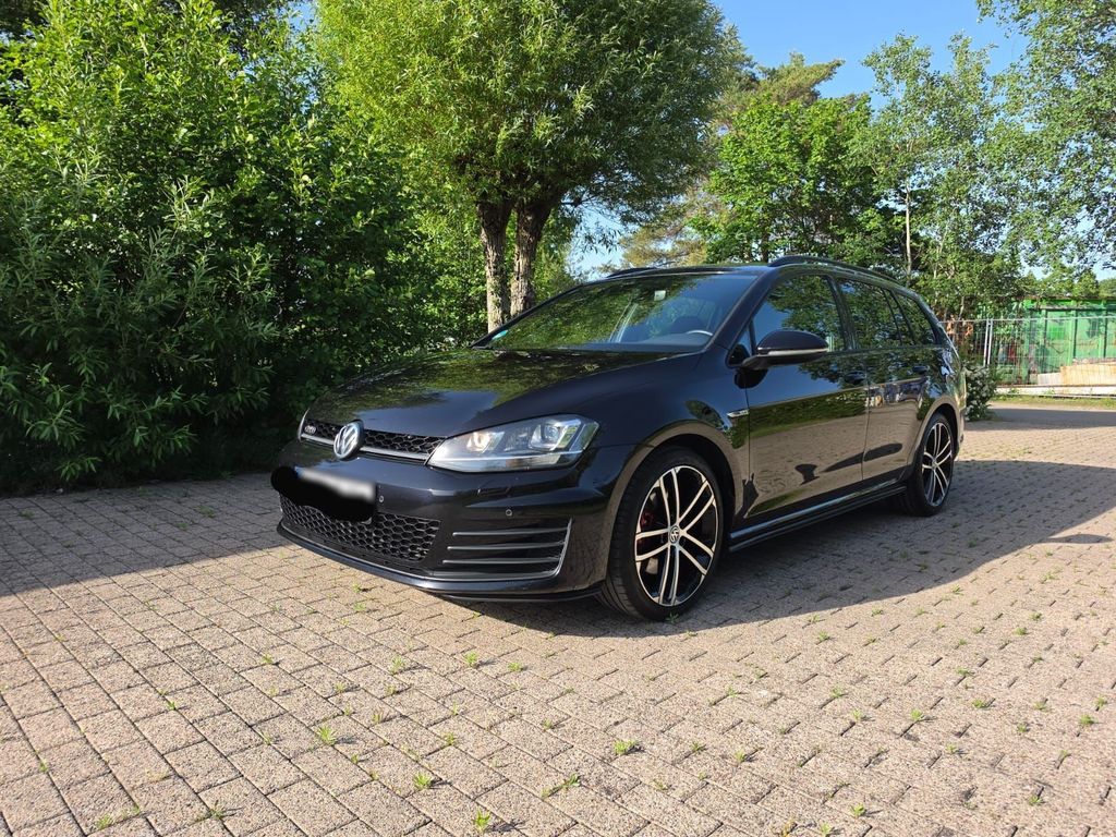 Image of Volkswagen Golf