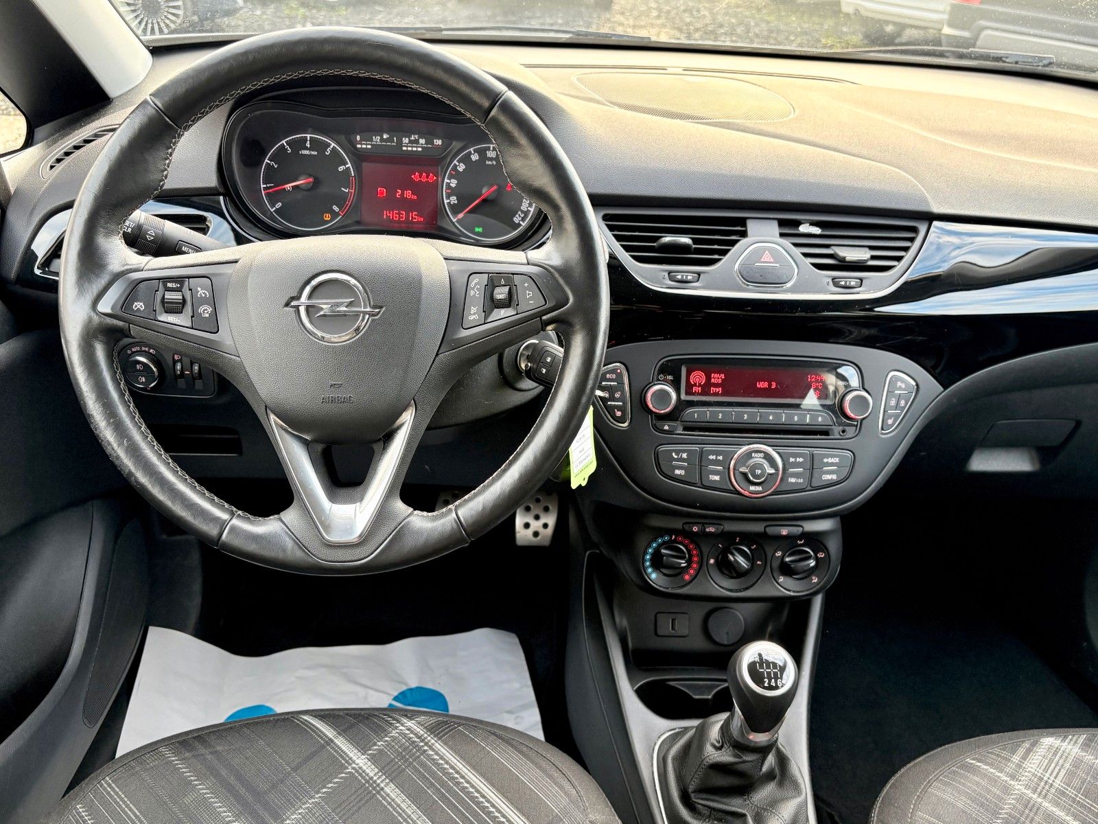 Fahrzeugabbildung Opel Corsa E Color Edition ecoFlex Turbo 110KW SPORT