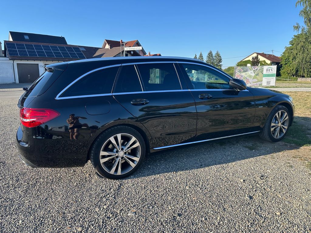 Image of Mercedes-Benz C 350