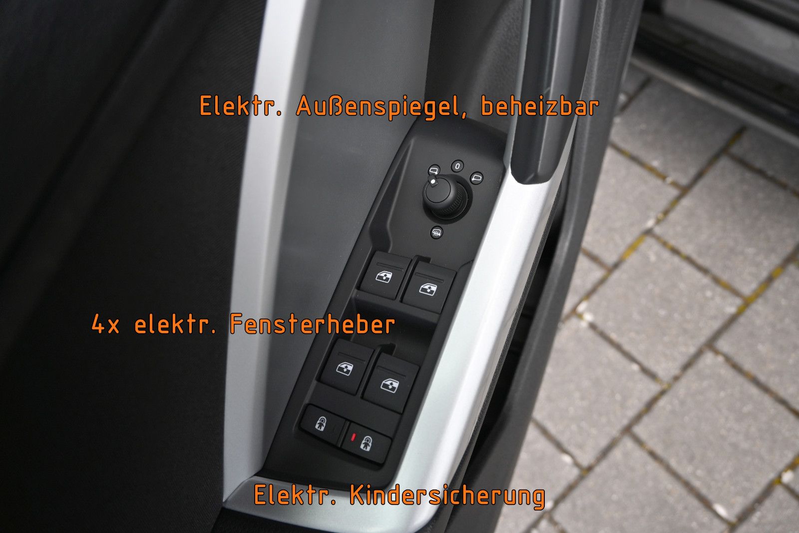 Fahrzeugabbildung Audi Q3 Sportback 40 TDI quattro S tr. °AHK°KAMERA°
