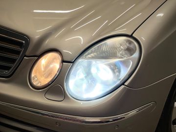 Mercedes E 280 - 3