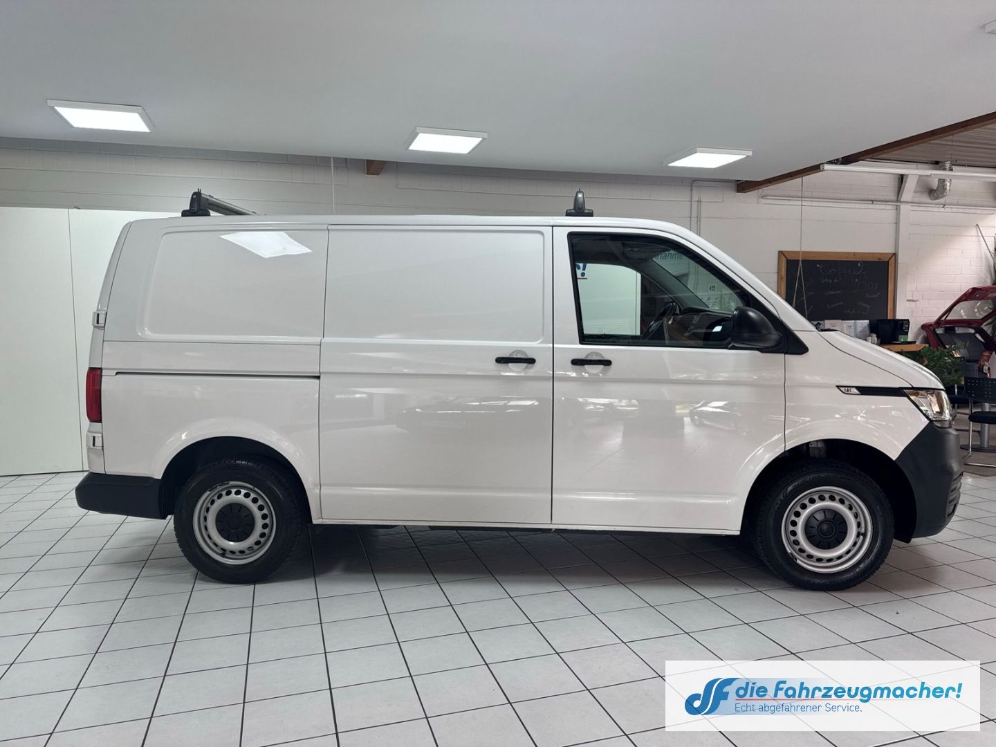 Fahrzeugabbildung Volkswagen Transporter T6.1 Kasten FWD 2.0 TDI DAB Notbrems