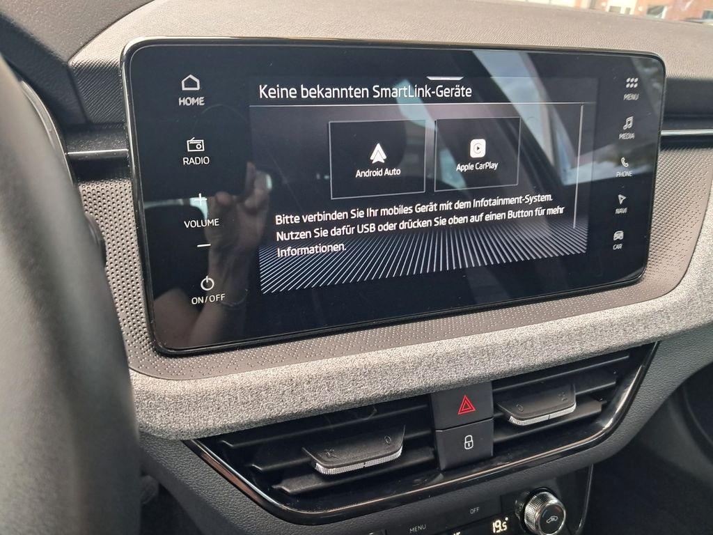 SKODA Kamiq 1.0 TSI DSG Drive AHK Kamera Allwetter - Bild 27