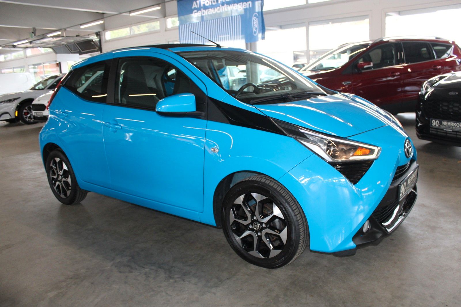 Fahrzeugabbildung Toyota Aygo x-sky 5trg Automatik Klima Faltdach Kamera