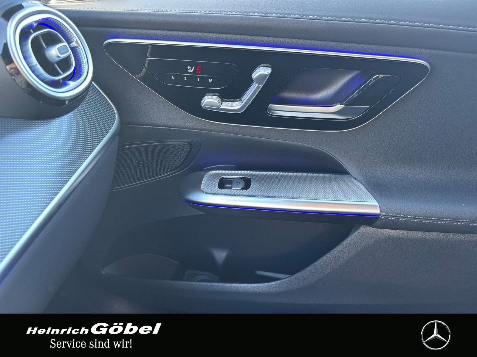Fahrzeugabbildung Mercedes-Benz GLC 220 d 4M Coupé AMG*DISTRONIC*MEMORY*PANO*AHK