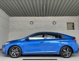 Hyundai IONIQ 1.6 HYBRID Trend Allwetterreifen - Hyundai IONIQ von privat