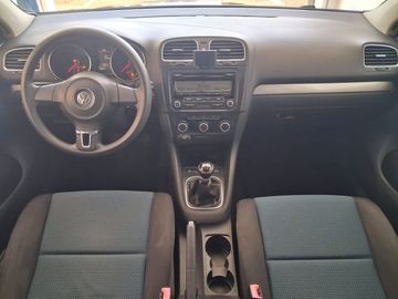 Volkswagen Golf - 12