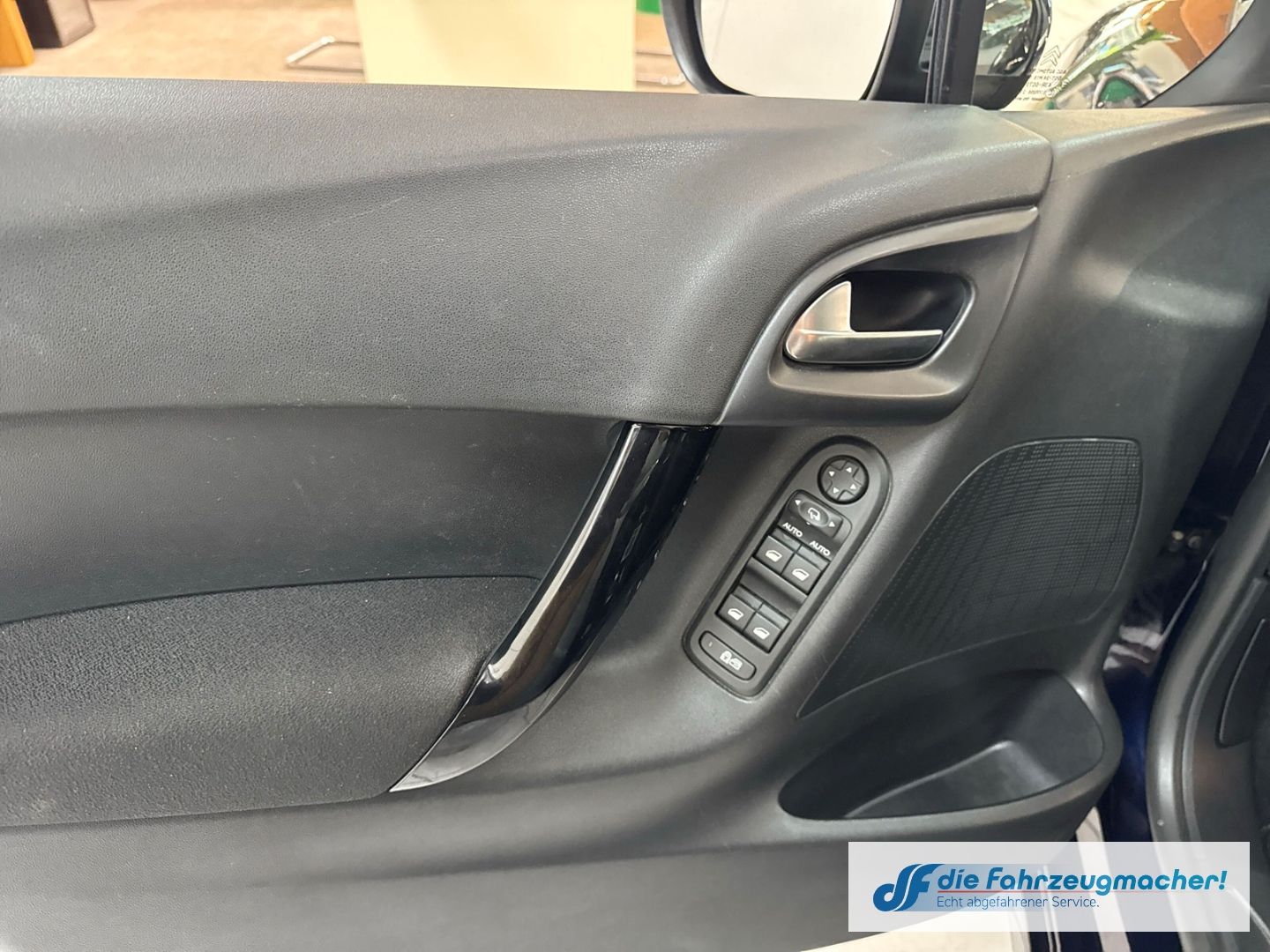 Fahrzeugabbildung Citroën C3 Selection Notbremsass. Temp Tel.-Vorb. PDC Ko
