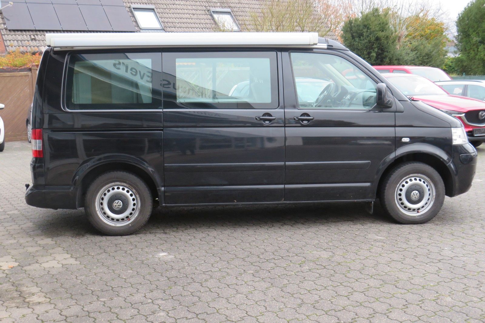 Fahrzeugabbildung Volkswagen T5 California 1.H SCHECKHEFT MOTOR TEILÜBERHOHLT