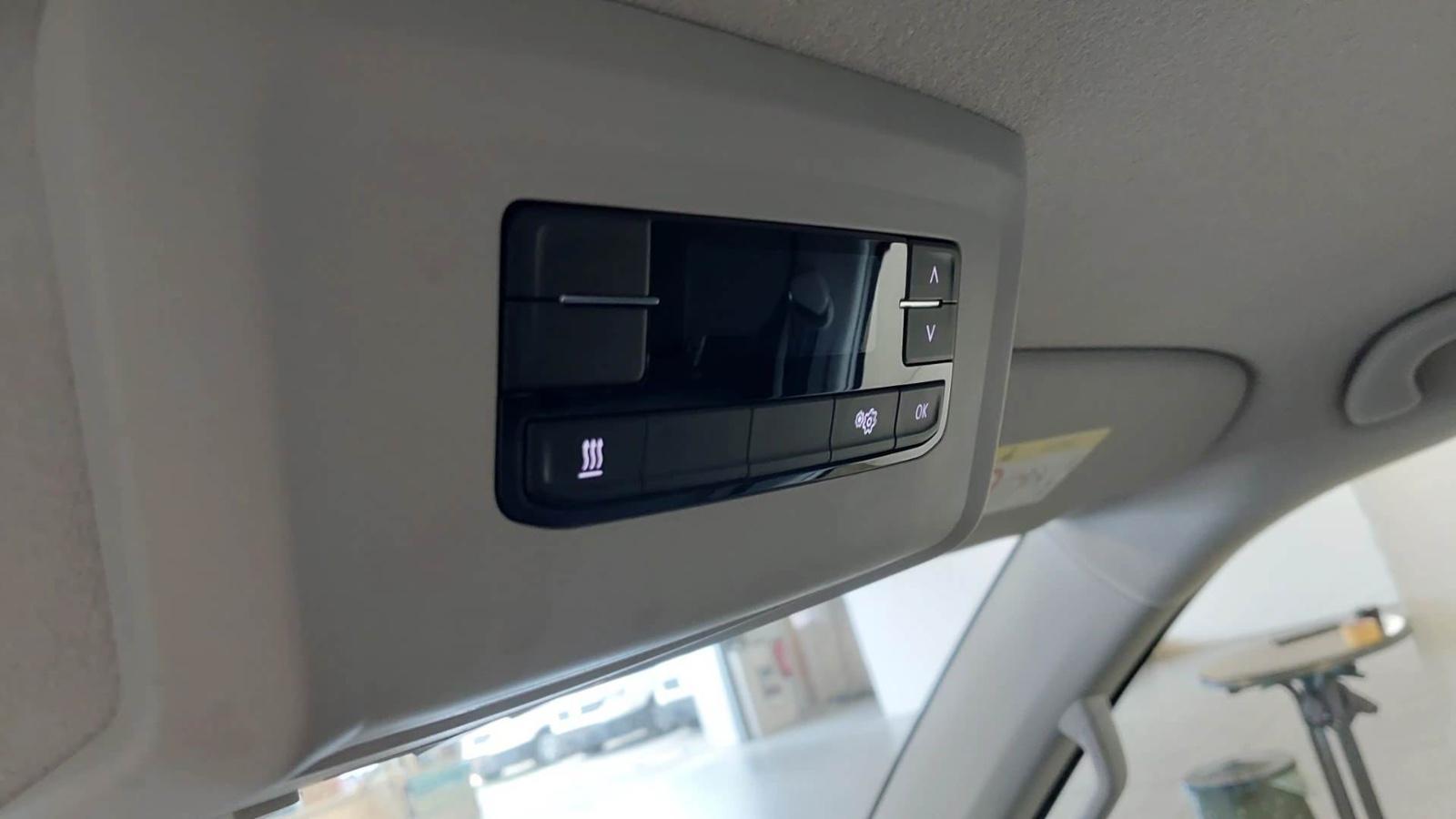 Volkswagen T6.1 Transporter+LANG+1.Hd+DSG+Standhz+Sitzhz+