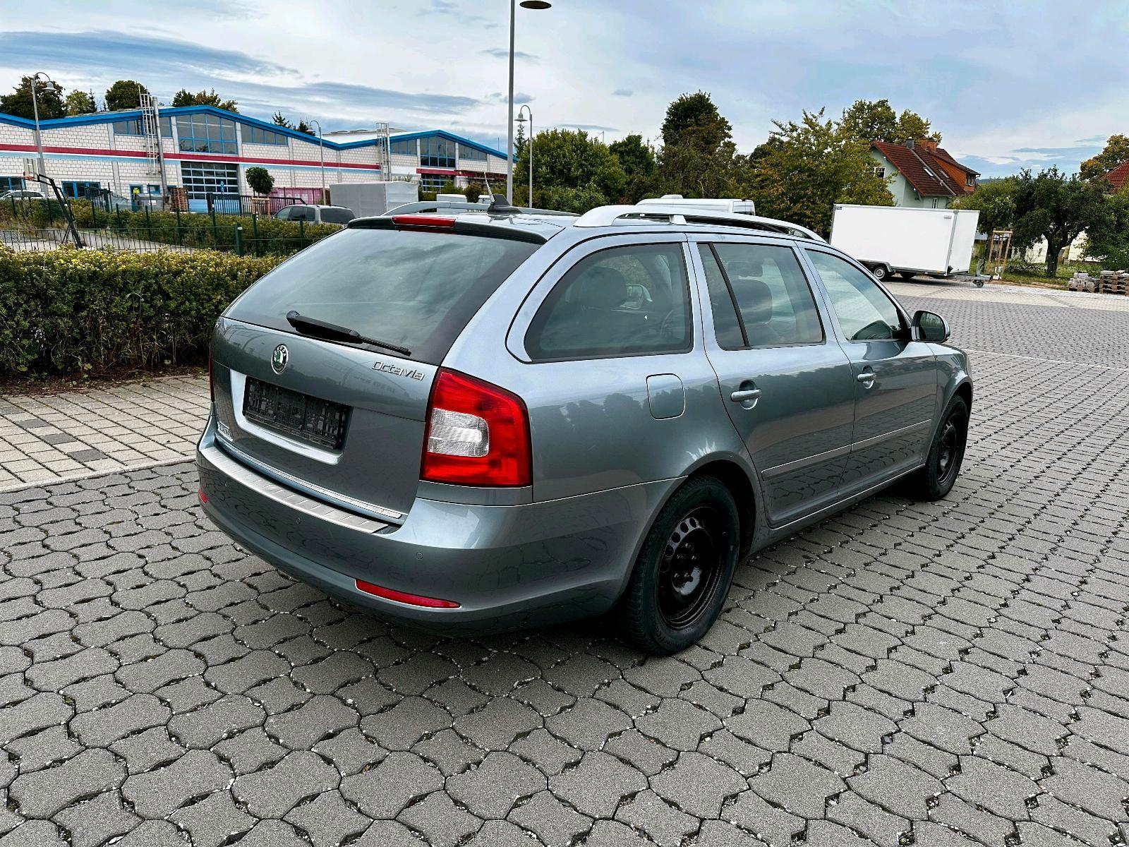 Skoda Octavia 2012 — photo 6