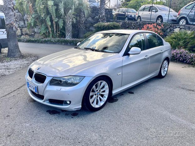 BMW Bmw 320 320d cat Futura