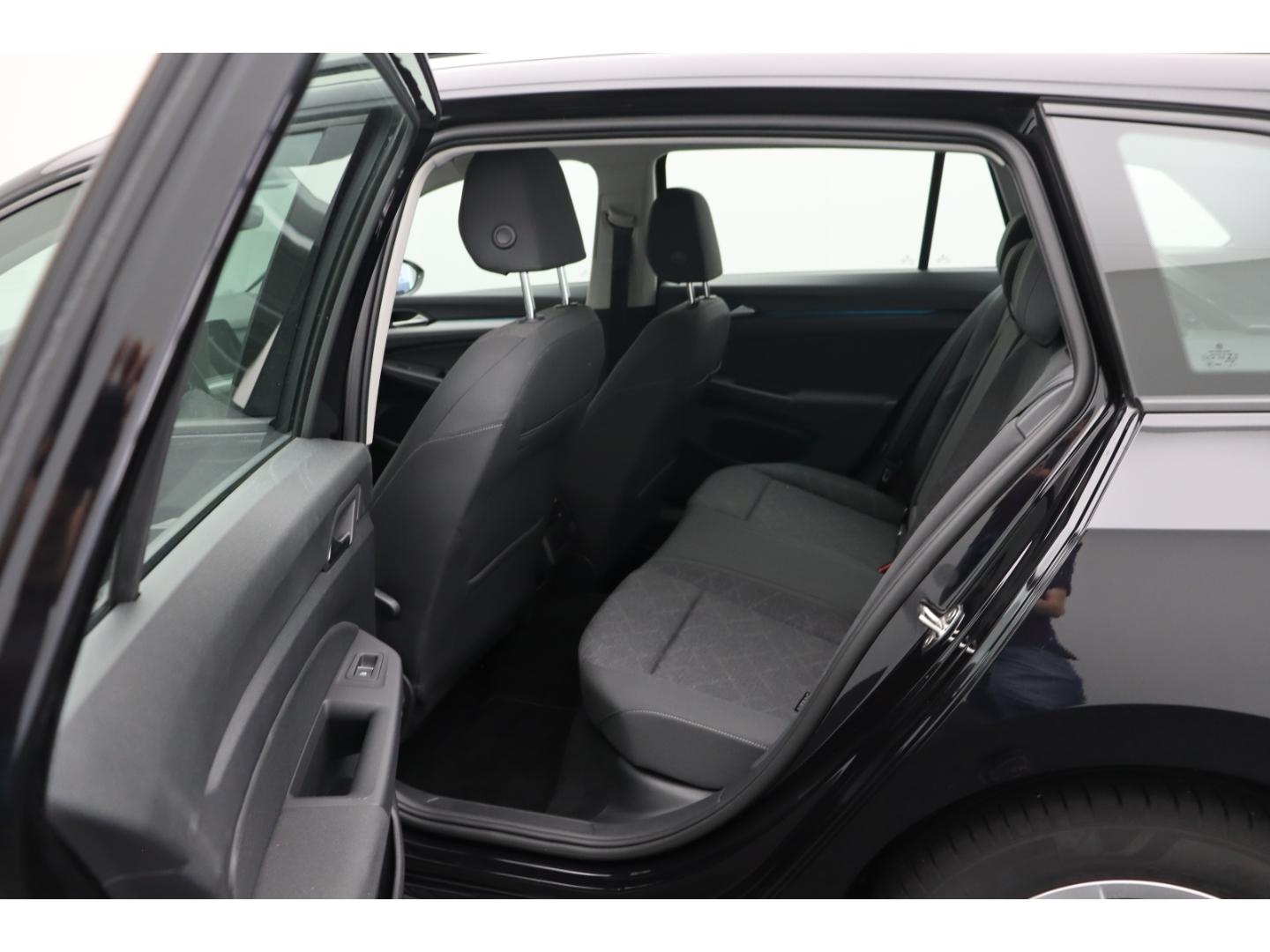 Volkswagen Golf VIII Variant Life AHK SHZ ACC, миниатюра 18