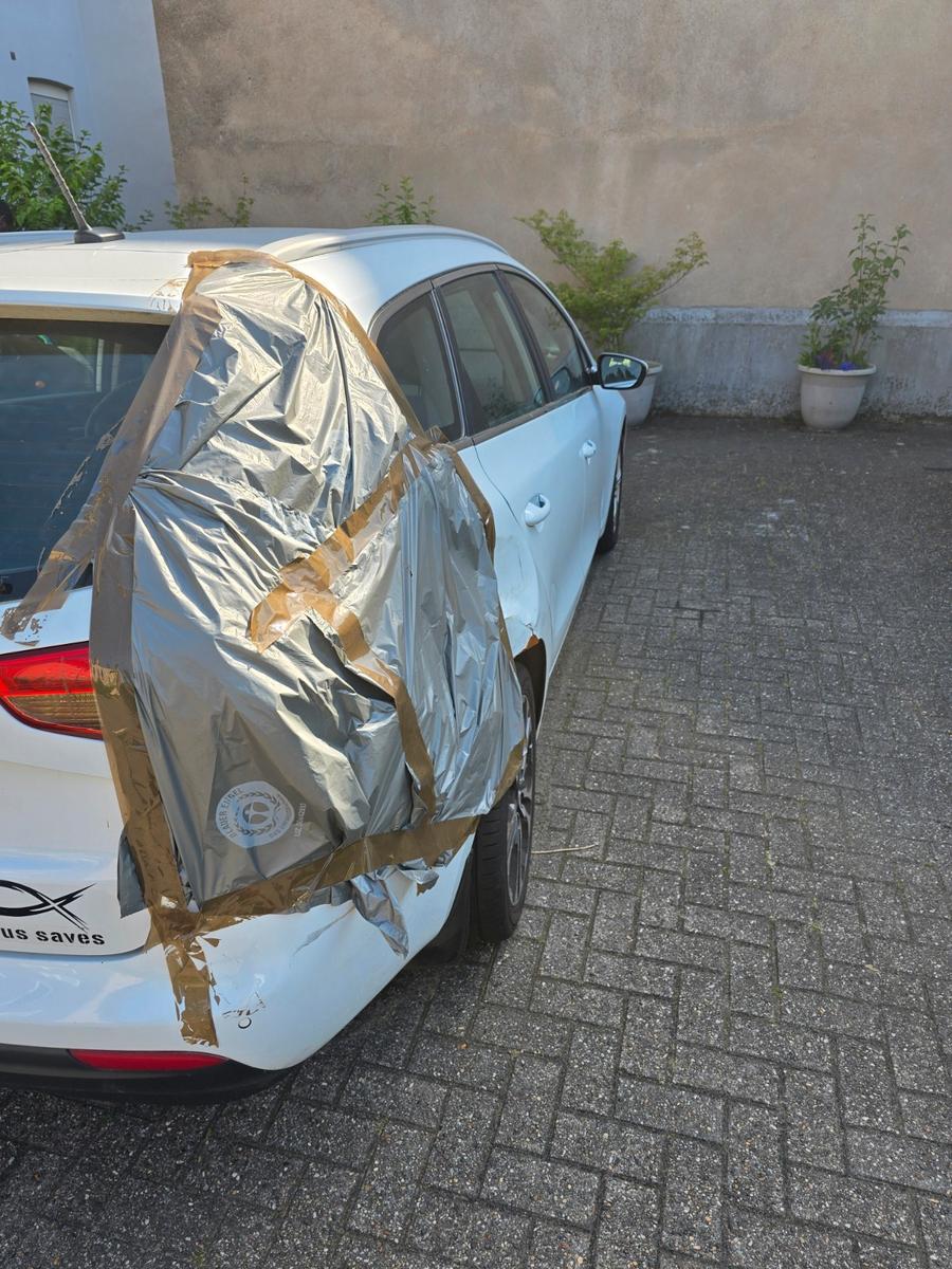 Kia cee'd 2012 — photo 6