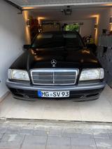 Mercedes-Benz C 180 ELEGANCE wunderbarer Zustand  - aus 2000: Limousine