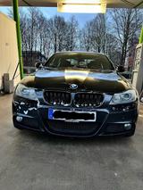BMW 325d schwarz - BMW 325 aus 2010: 325d