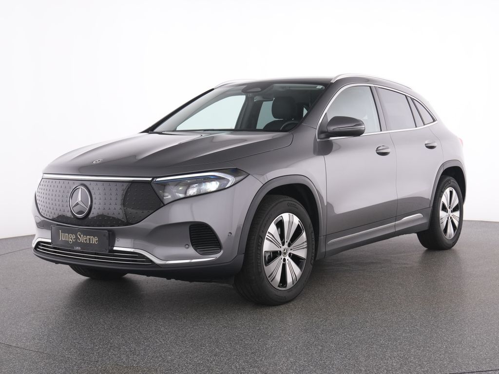 Mercedes-Benz EQA — hlavná fotografia