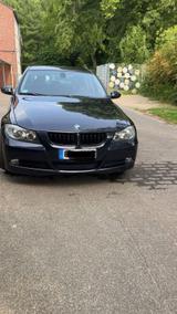 BMW 3er E 90 - BMW aus 2007: 3er