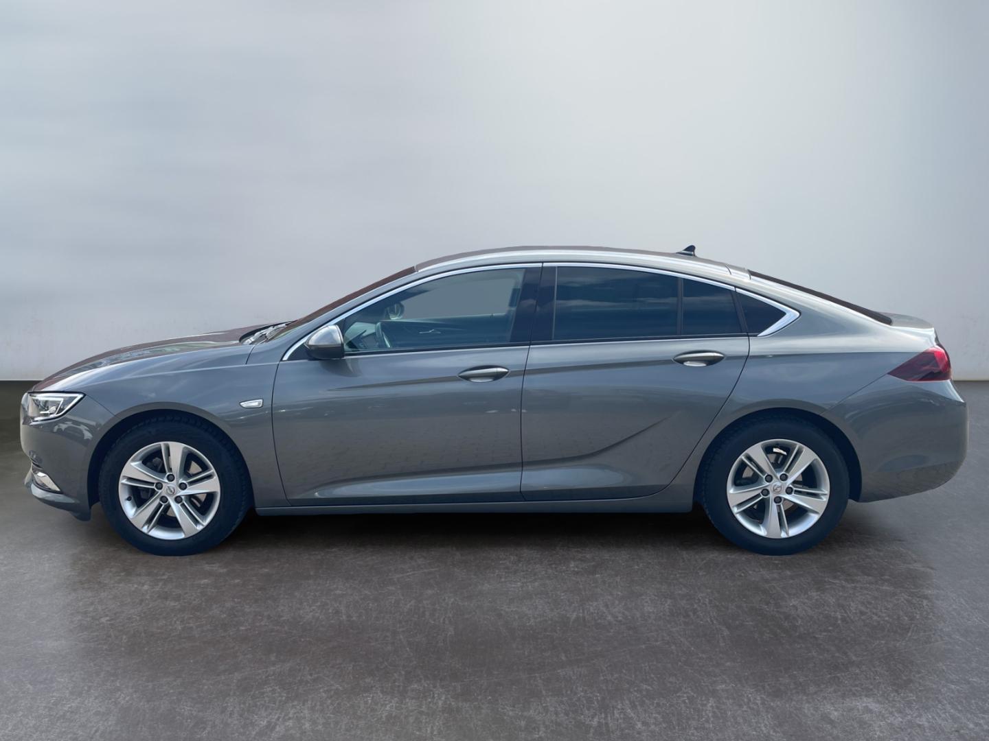 Opel Insignia GrandSport 1.5T INNOVATION *LED*Navi*SH