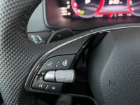 SKODA Karoq 1.5 TSI ACT DSG Sportline PANO AHK 5J GAR bei Autohaus Landmann & Maier OHG