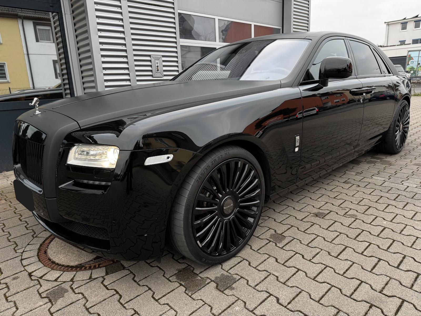 Rolls-Royce Ghost - black, 22Zoll Mansory -