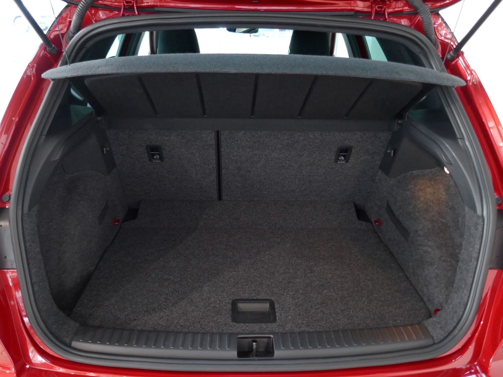 Fahrzeugabbildung SEAT Arona FR 1.0 TSI | RFK GRA