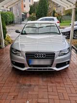 Audi A4 Avant Facelift - Audi 80 mit Benzin-Antrieb: Kombi