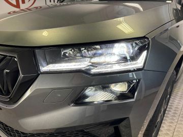 Skoda Karoq Sportline 1.5 Matrix+AHK+Panodach+Kamera
