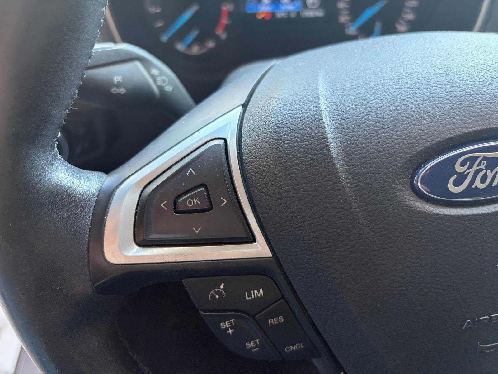 Ford Mondeo 2015 — photo 20