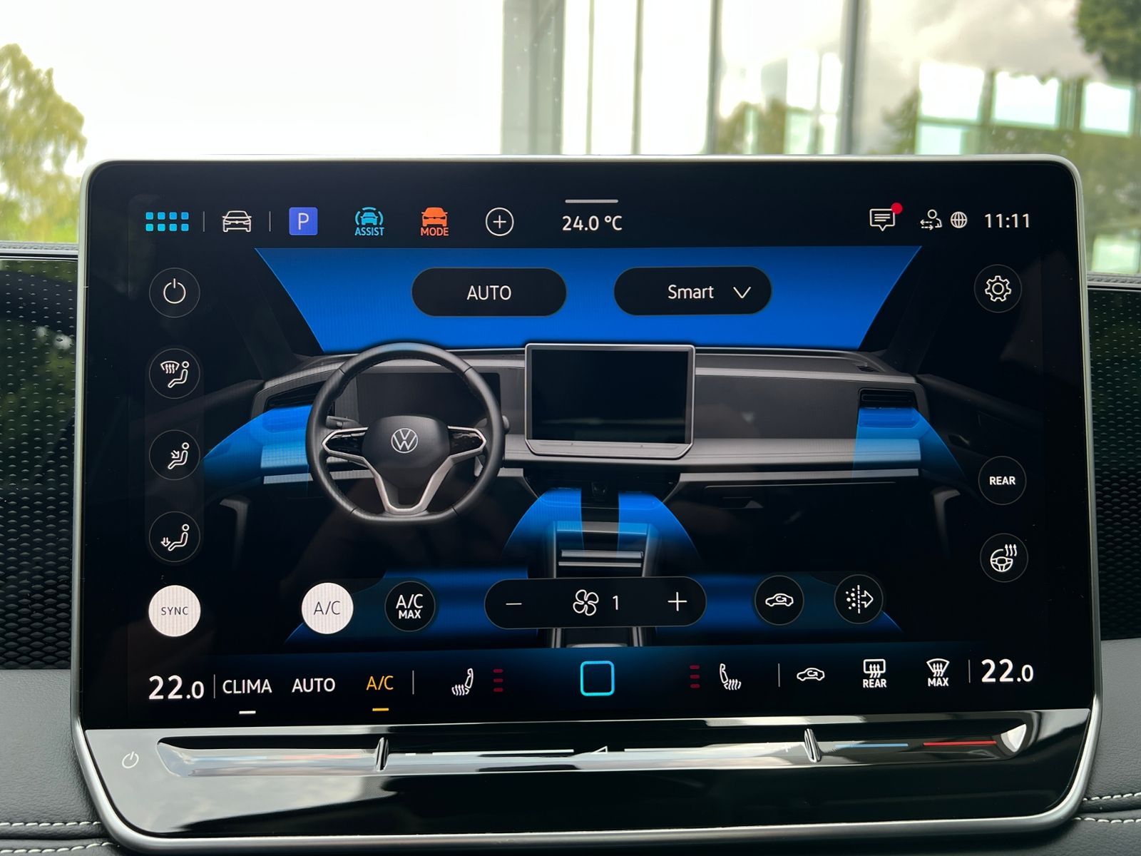 Fahrzeugabbildung Volkswagen Tiguan  ENERGY 2.0 TDI DSG *AHK, Navi, Ganzjahre