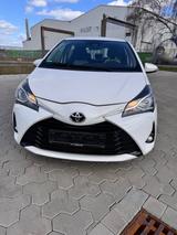Toyota Yaris 1,5-l-Dual-VVT-iE - - Toyota Yaris Gebrauchtwagen in Bremen