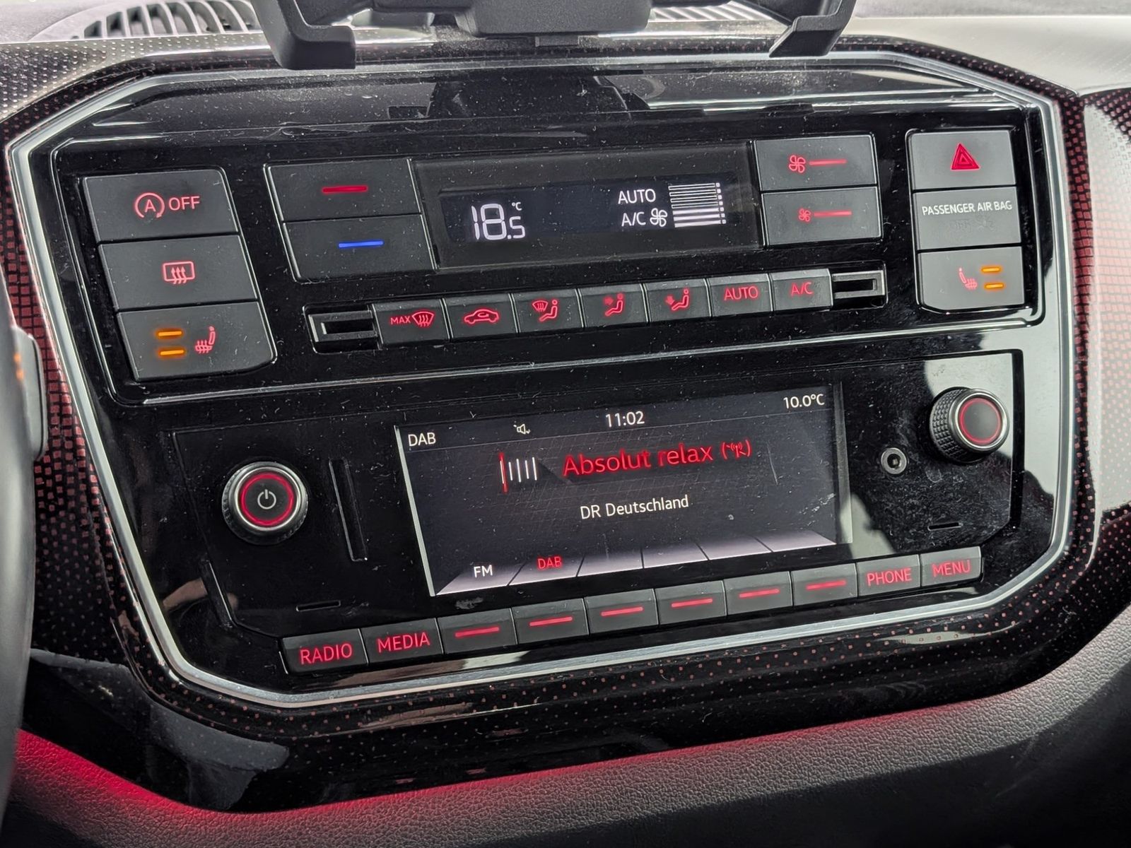 VW up ! GTI 1.0 TSI SHZ LED DAB – Bild 23
