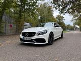 Mercedes-Benz C 63 AMG Mercedes-AMG C 63 Mercedes-AMG - gebrauchte Mercedes-Benz C 63 AMG aus dem Jahr 2015
