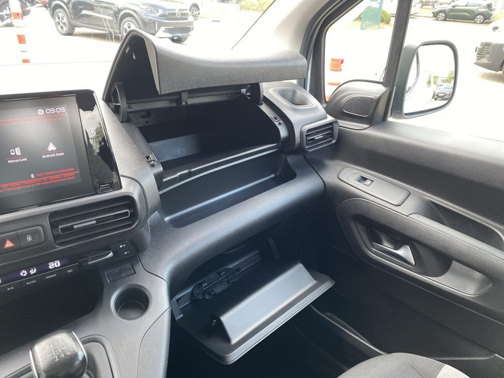 Fahrzeugabbildung Citroën Berlingo M PureTech 110 FEEL *Keyless*PDC*8Zoll*