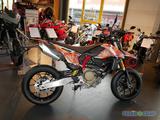 Ducati Hypermotard 698 Mono im einzigartigen Graffiti D - Offers matching your search criteria