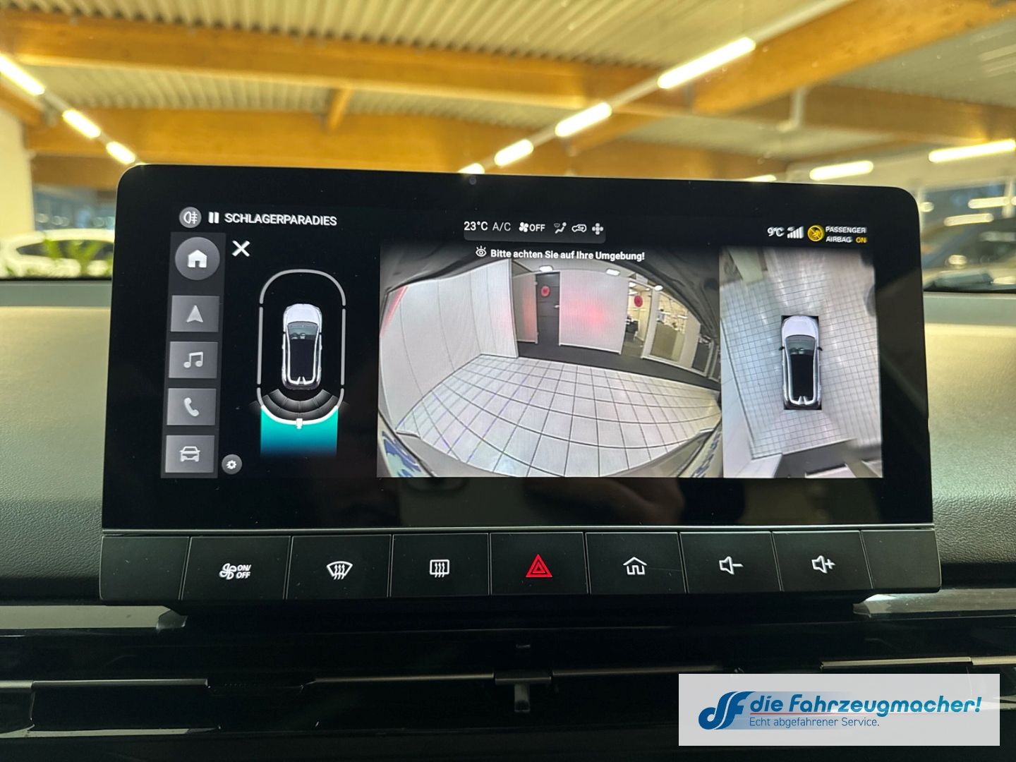 Fahrzeugabbildung MG MG4 Luxury Digitales Cockpit 360 Kamera LED ACC