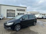 Volkswagen Sharan Highline SPORT-INDIVIDUAL-DSG-LEDER-NAVI - Volkswagen Sharan in Braunschweig