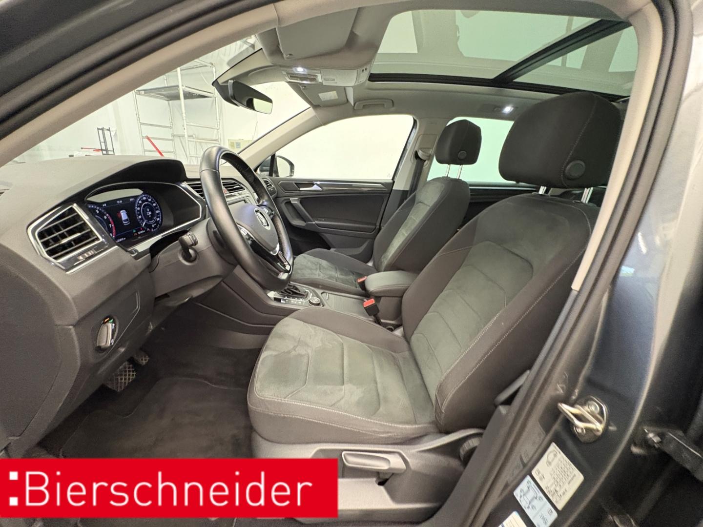 Volkswagen Tiguan 2.0 TSI DSG Highline LED 19 AHK PANO AREA