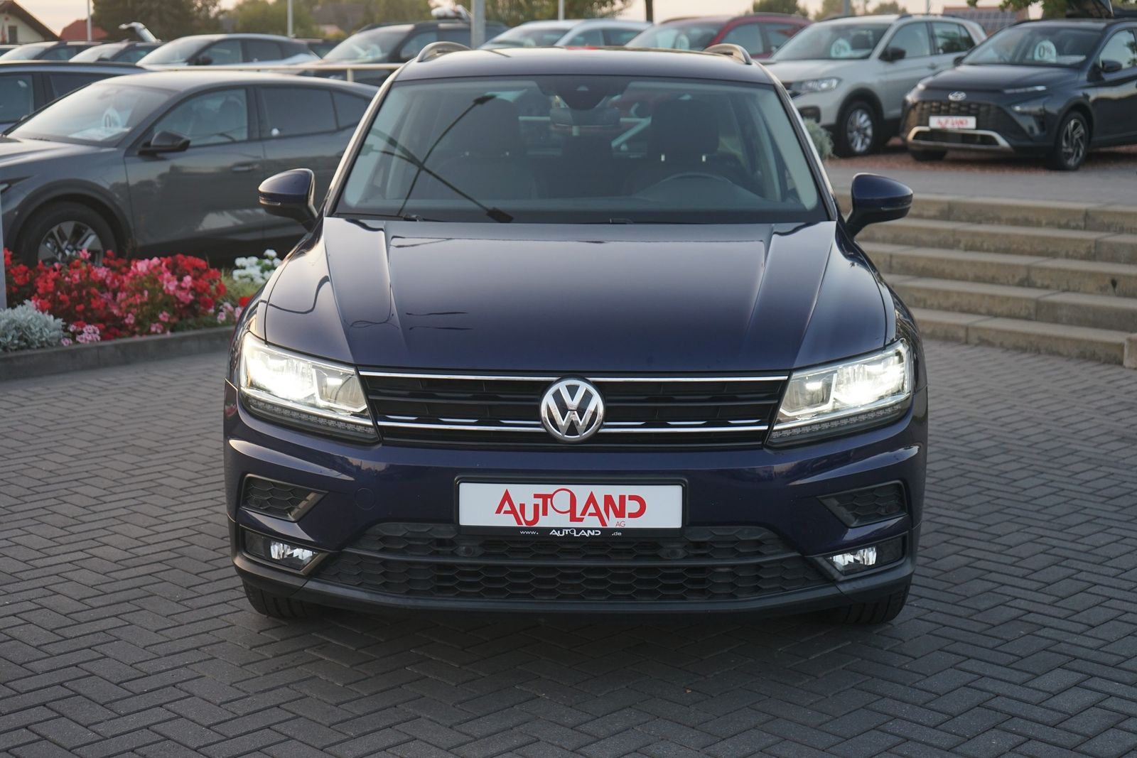 Volkswagen Tiguan 1.5 TSI AAC LED Navi ACC Kamera imagem 3
