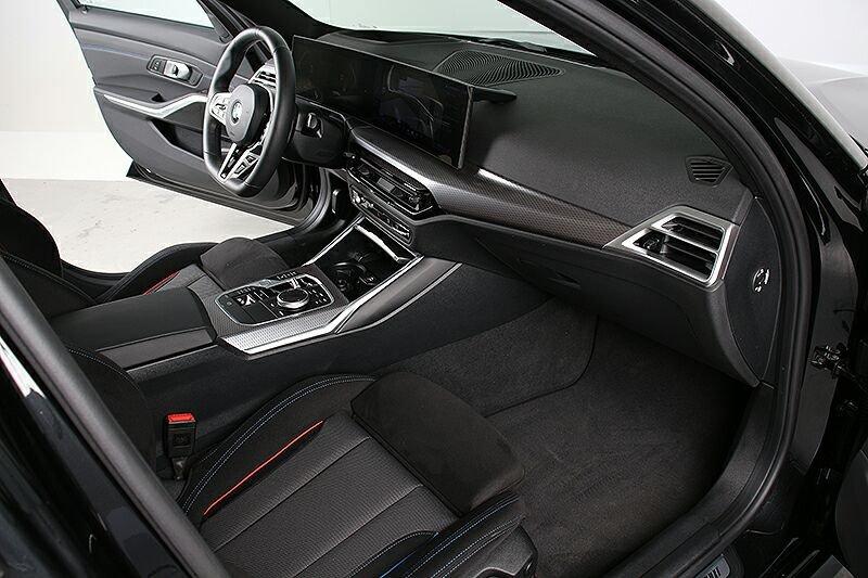 BMW 320d xDr. Aut. M Sportpaket LED ACC HuD Parkassi