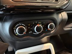 RENAULT Twingo - Ansicht 32