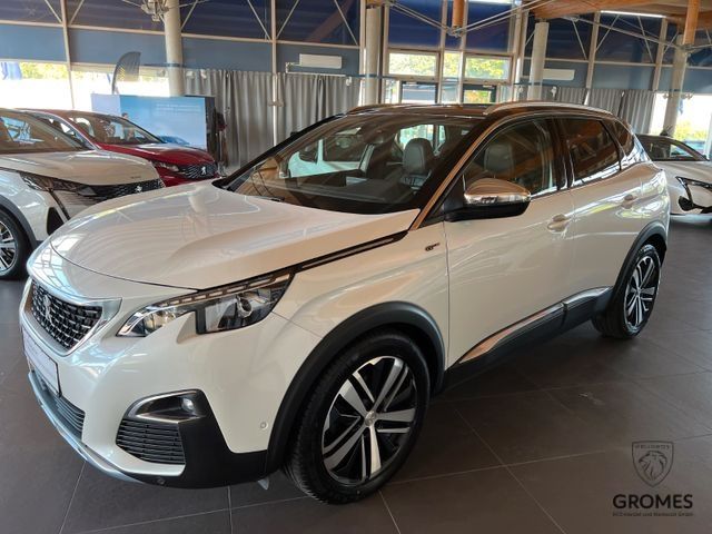 Fahrzeugabbildung Peugeot 3008 Hybrid4 300 GT ACC Focal Leder