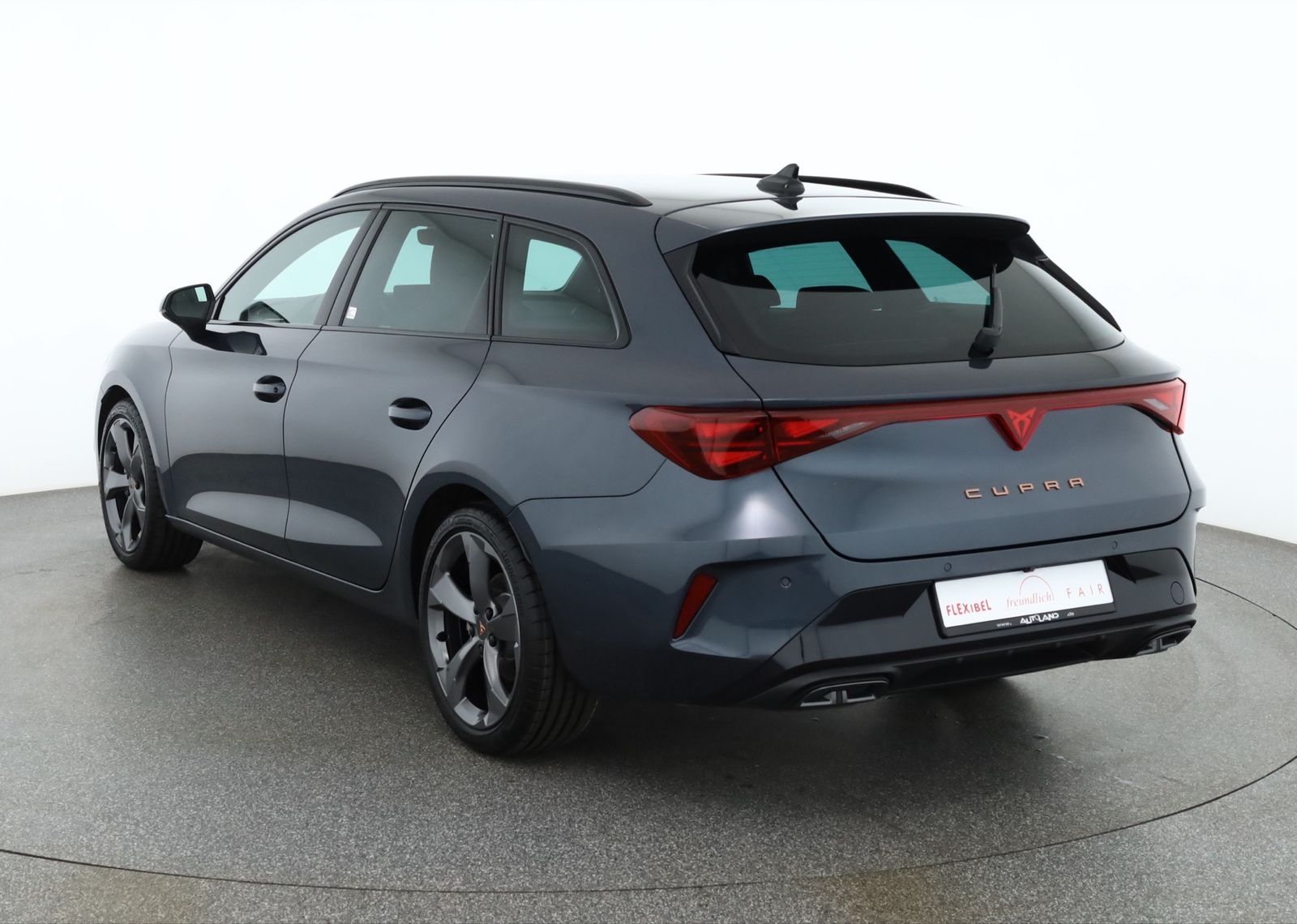 Cupra Leon ST 2.0 TSI 4Drive DSG LED ACC Navi Kamera imagem 3