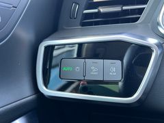 Fahrzeugabbildung Audi A6 Avant 40 TDI ACC Matrix Pano HUD B&O Carplay